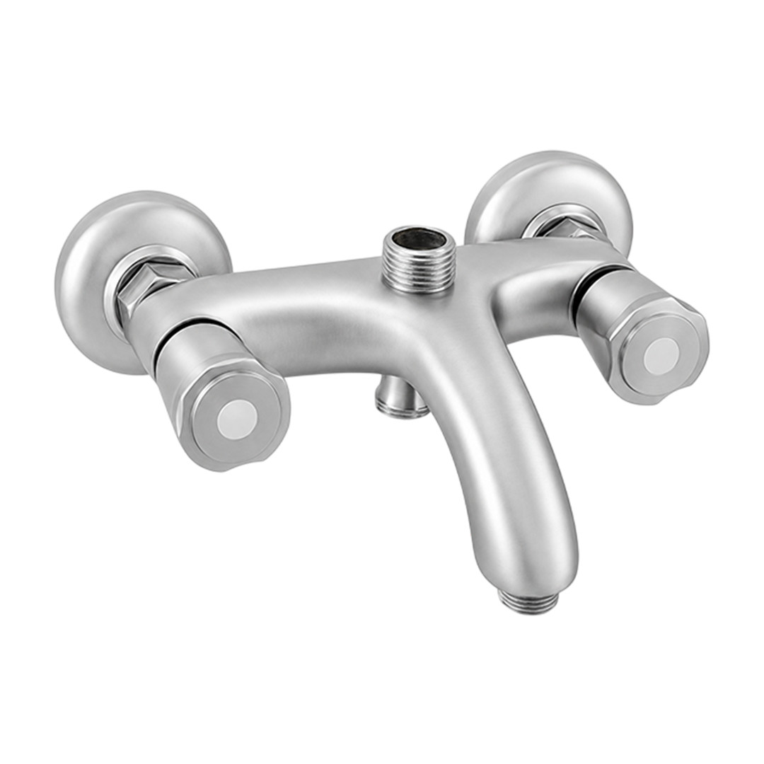 2PQ Blaze Bathtub Mixer Chrome